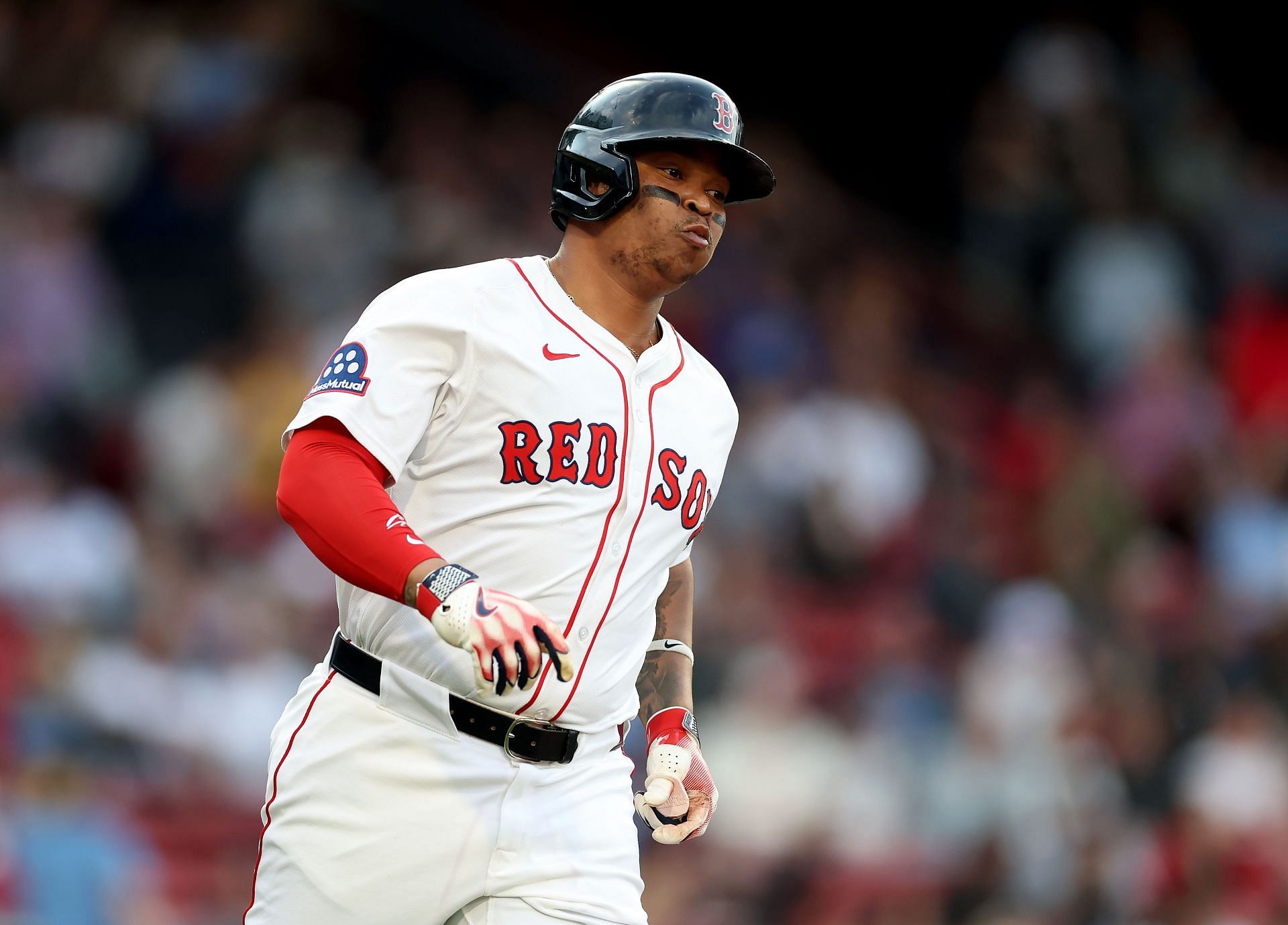 Rafael Devers in action - Source: Getty